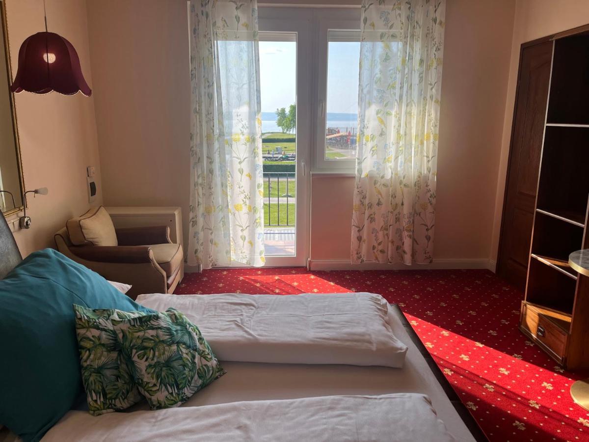 Hotel Al Faro Lodge Am See Подерсдорф-ам-Зе Екстер'єр фото