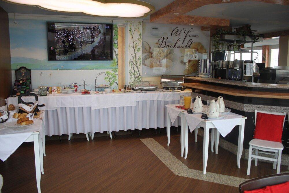 Hotel Al Faro Lodge Am See Подерсдорф-ам-Зе Екстер'єр фото