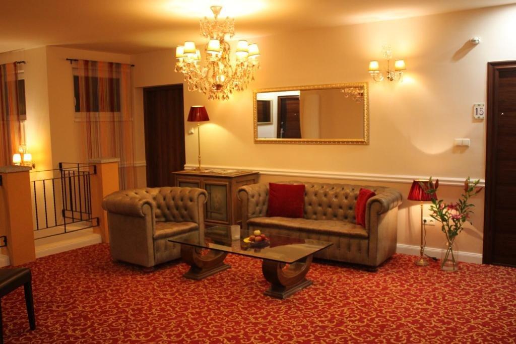 Hotel Al Faro Lodge Am See Подерсдорф-ам-Зе Екстер'єр фото