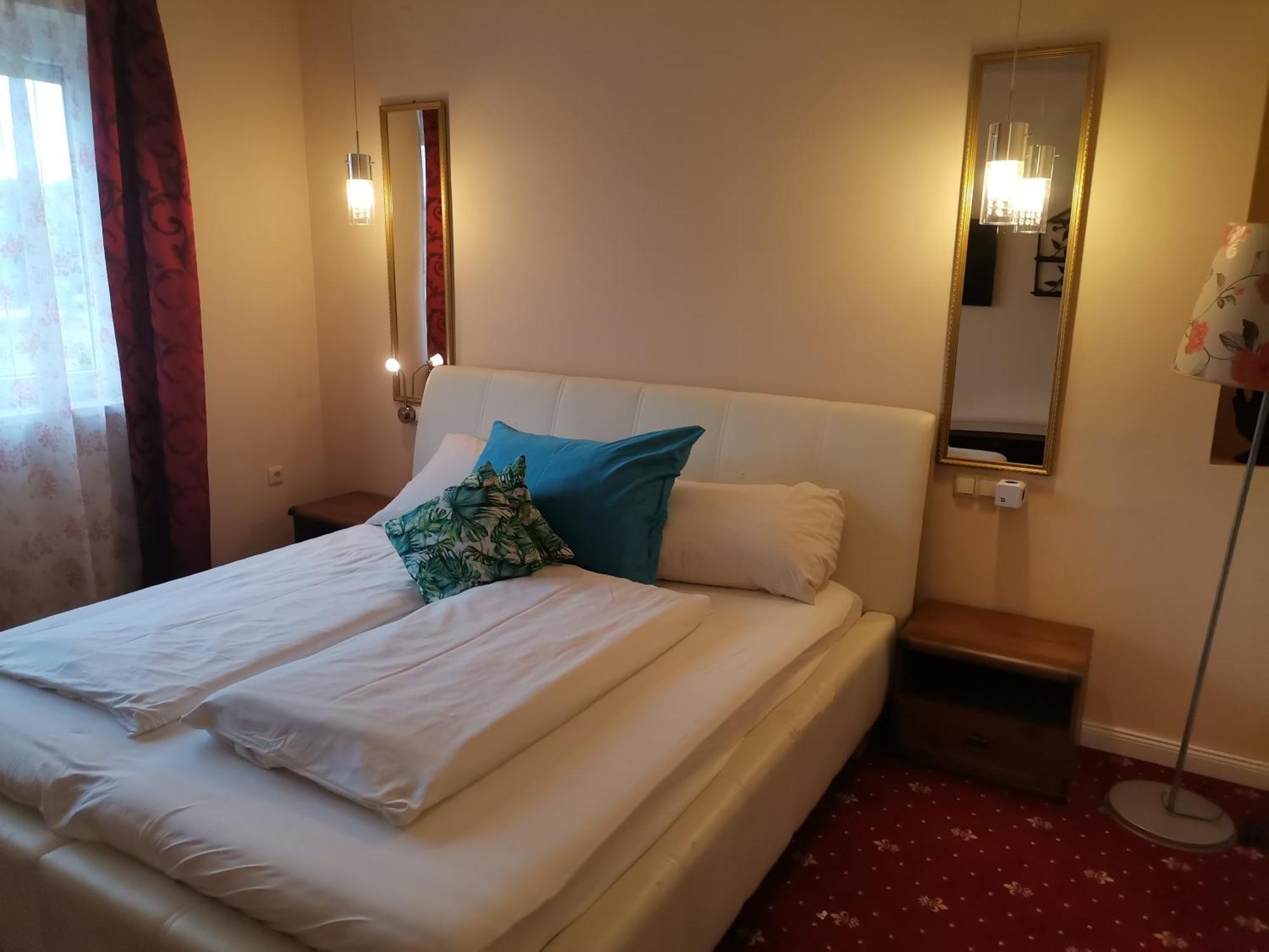 Hotel Al Faro Lodge Am See Подерсдорф-ам-Зе Екстер'єр фото