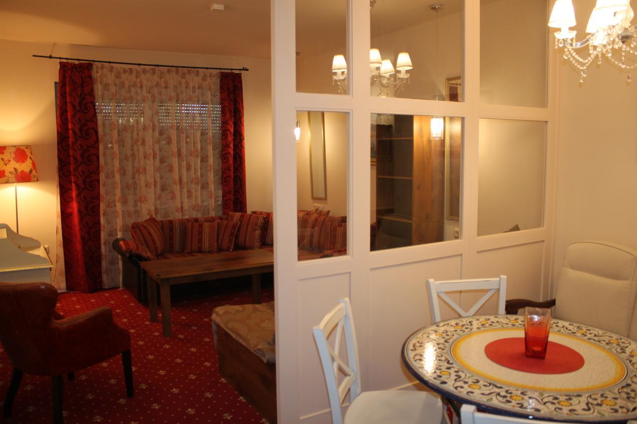 Hotel Al Faro Lodge Am See Подерсдорф-ам-Зе Екстер'єр фото